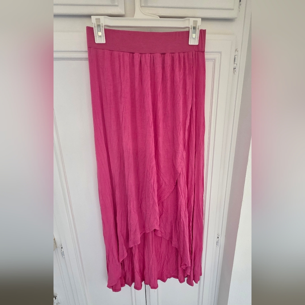 New Directions Women's Vibrant Pink High Low Skirt ~ Size Small - Picture 2 of 5